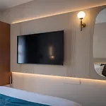 Отель Hemera 3*
